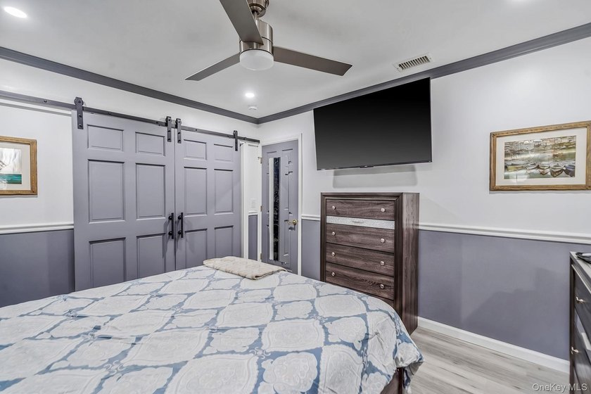 Welcome to 138 River Road, Shirley - a beautifully maintained - photo 11