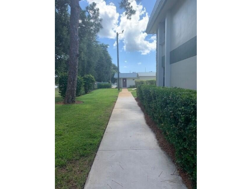 Beautifully updated 2-bedroom, 1-bath second-floor condo in the - photo 11