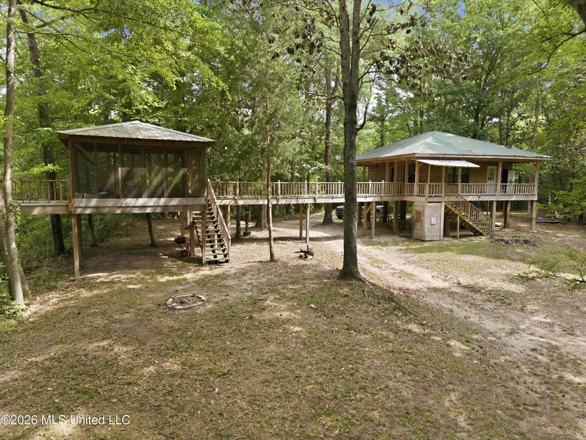 Escape to your own private retreat on beautiful Tallahala Creek - photo 16
