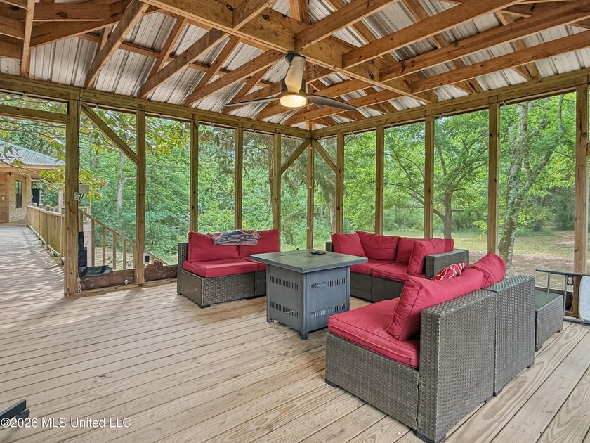 Escape to your own private retreat on beautiful Tallahala Creek - photo 22