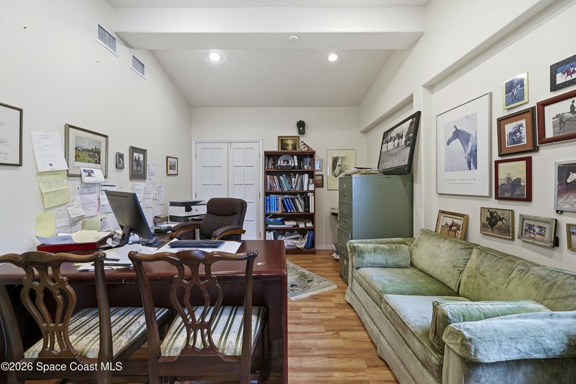 Exceptional opportunity with excellent visibility on approx. 1 - photo 29