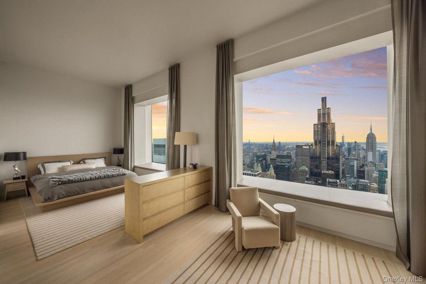 Occupying the entirety of the western side of the 69th floor - photo 11