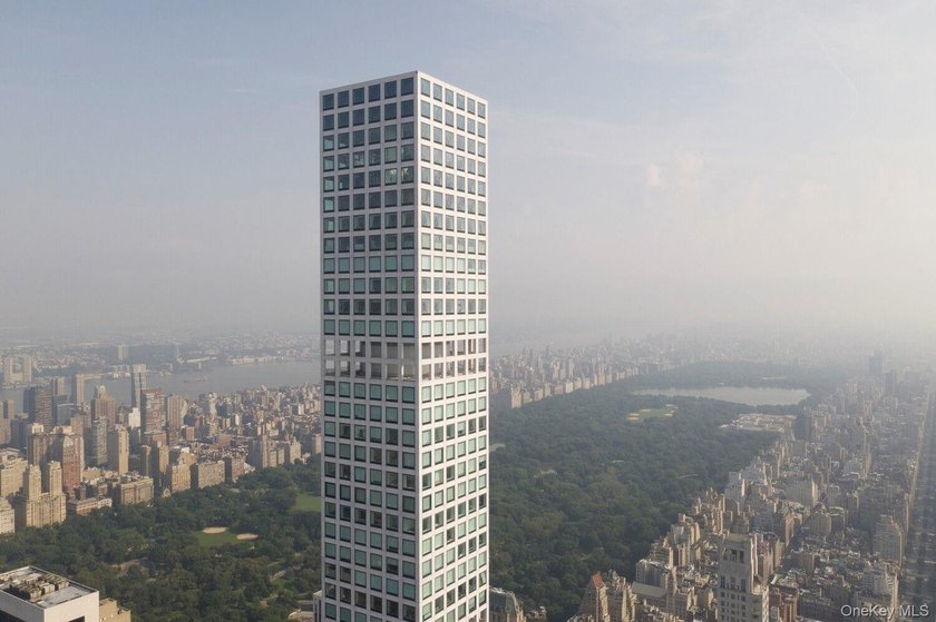 Occupying the entirety of the western side of the 69th floor - photo 14