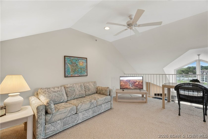 Welcome to lake life at Cedar Glen Condos-where adventure - photo 21