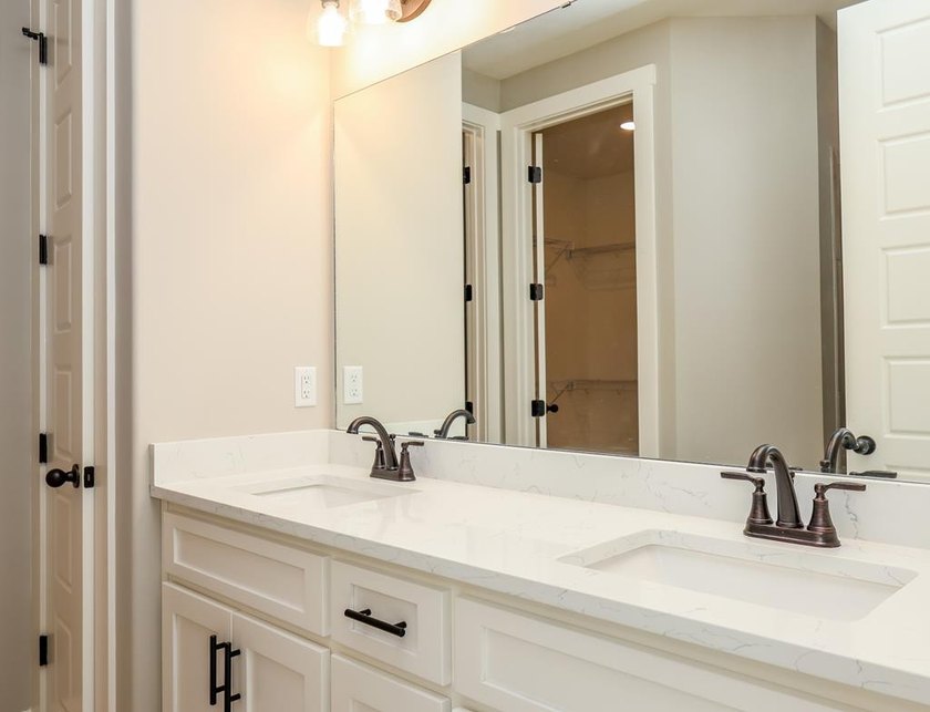 One level Birch Plan! OXFORD school district for an affordable - photo 19
