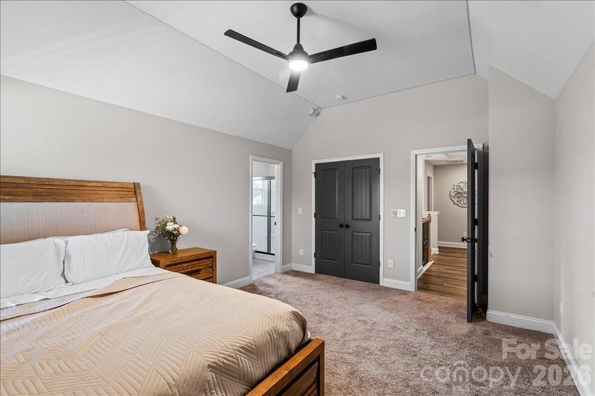 This rare beauty of a home is a MUST see!! An original JR Home - photo 33