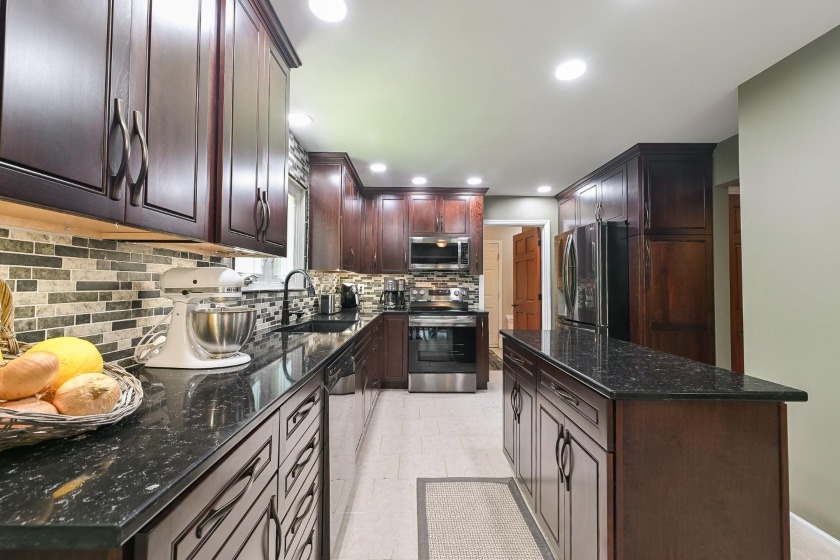 Plenty of Counter space - photo 9