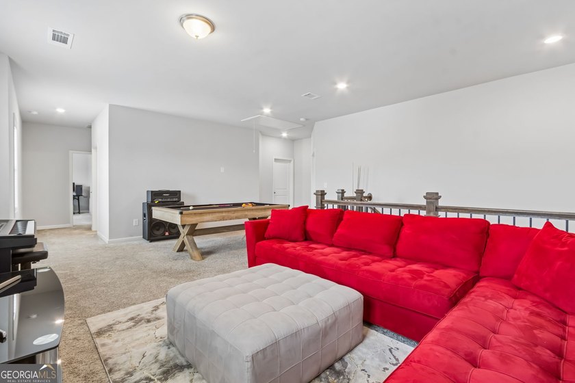 Welcome to this exquisite home situated in the White Oak Park at - photo 40