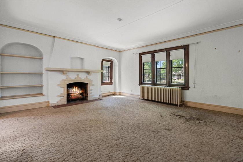 Rare Investment Opportunity in Whitefish Bay Steps From Lake - photo 4