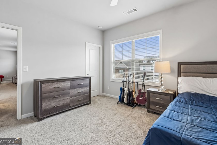 Welcome to this exquisite home situated in the White Oak Park at - photo 50