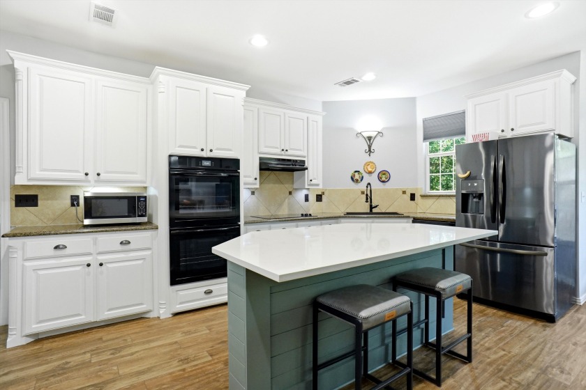 Discover Comfort, Space and Serene Surroundings - photo 7