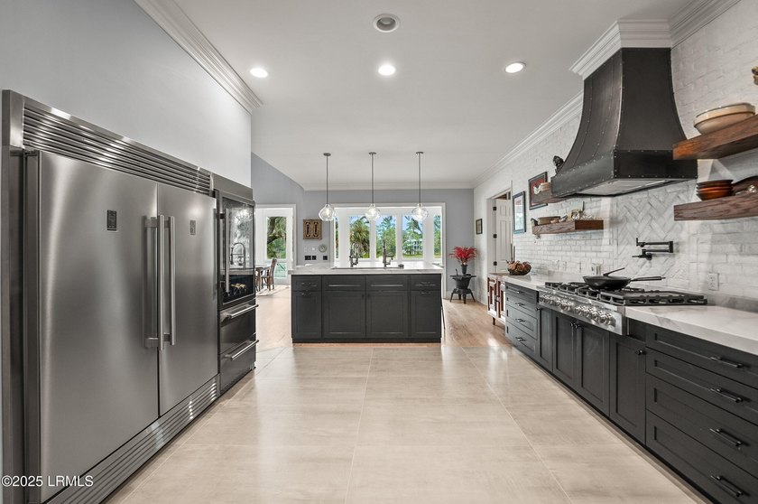 Step into the ultimate Lowcountry living experience in this - photo 37