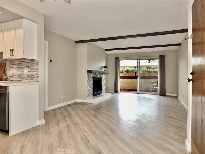 Beautifully updated Bluff Park condo just five blocks from the - photo 11
