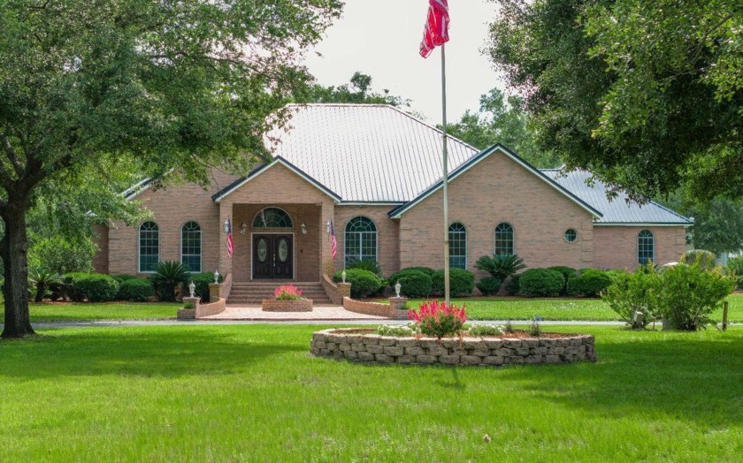 Welcome to your own private estate - a true masterpiece of - photo 12
