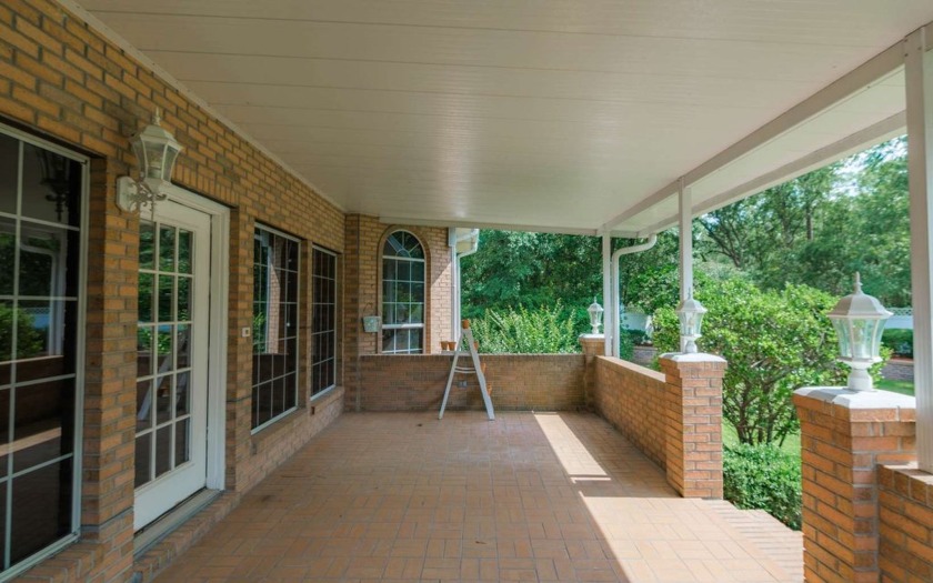 Welcome to your own private estate - a true masterpiece of - photo 19