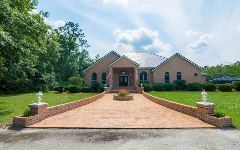 Welcome to your own private estate - a true masterpiece of - photo 34