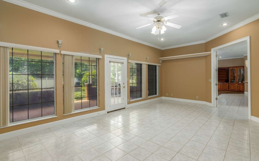 Welcome to your own private estate - a true masterpiece of - photo 57