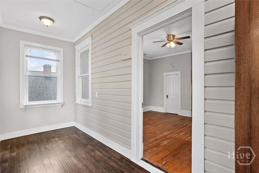 Built in the 1920s, this beautifully restored historic gem oozes - photo 31