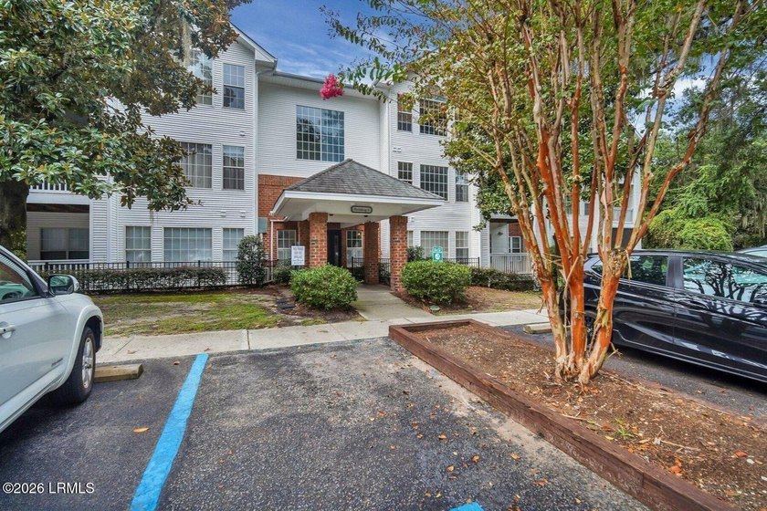 Stylishly updated and move-in ready, this second-floor - photo 34