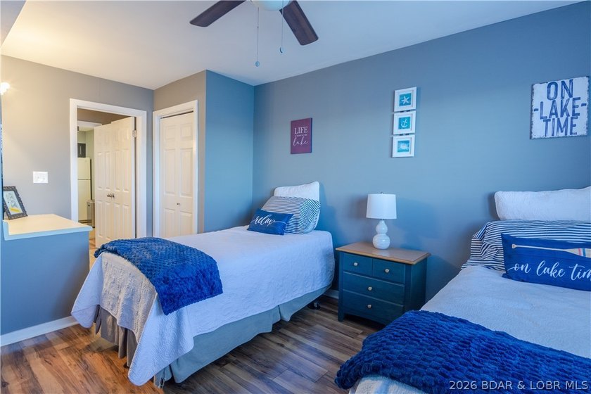 The Knolls is a great complex and this is a nice unit with a - photo 28