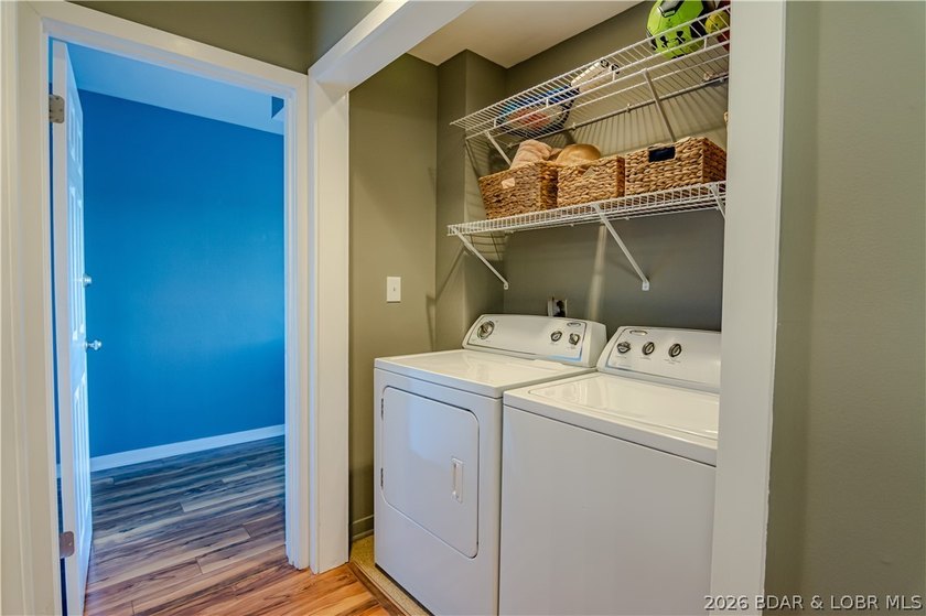 The Knolls is a great complex and this is a nice unit with a - photo 29