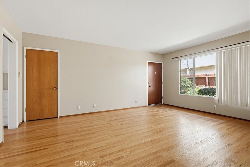 Don't miss this cute 1 bedroom, 1 bath condo, 3 blocks from the - photo 12