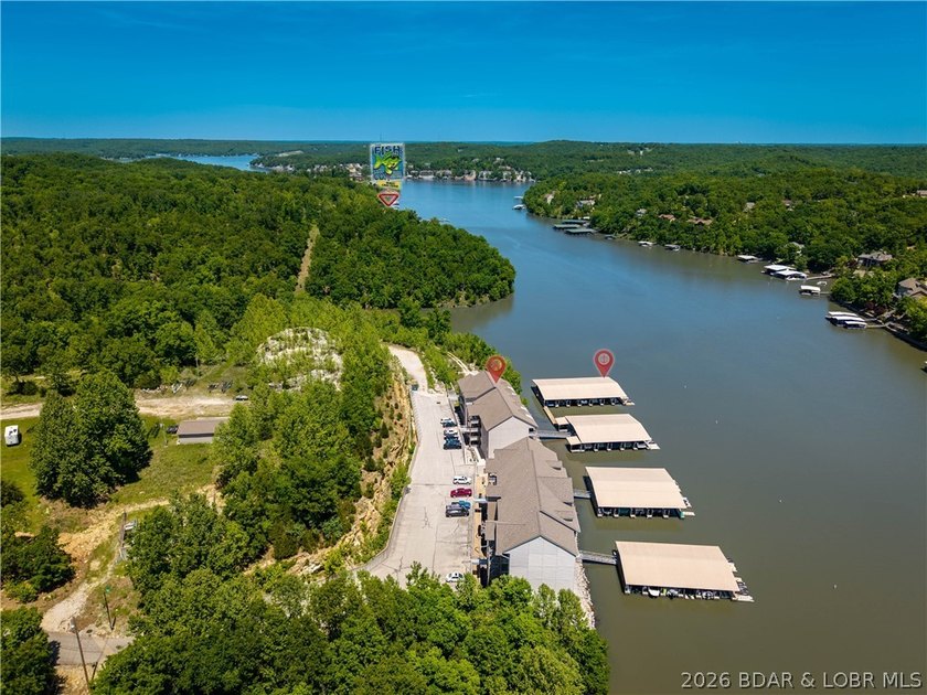 This is the kind of lake condo people wait for-top-floor views - photo 50