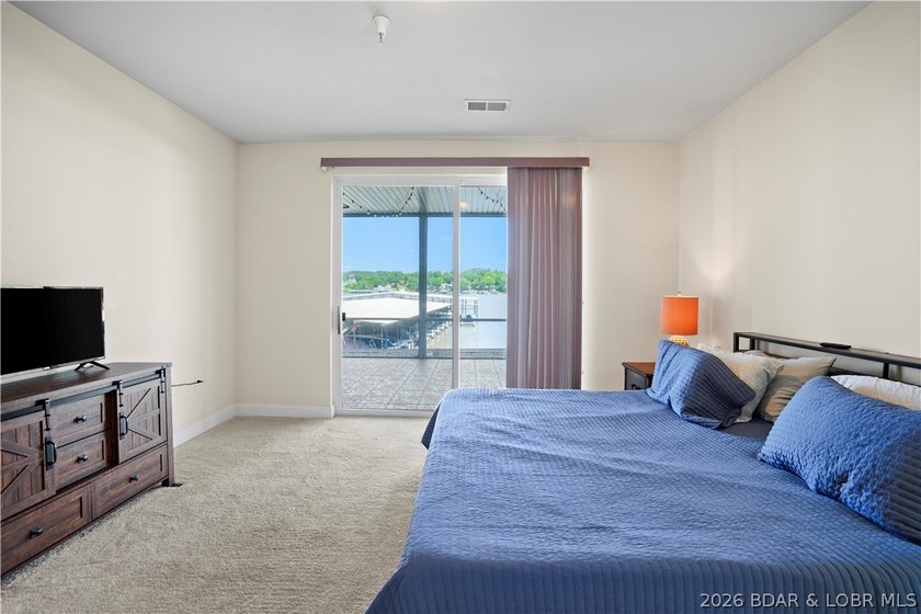 Wake up to breathtaking main channel views at the 34 Mile Marker - photo 13