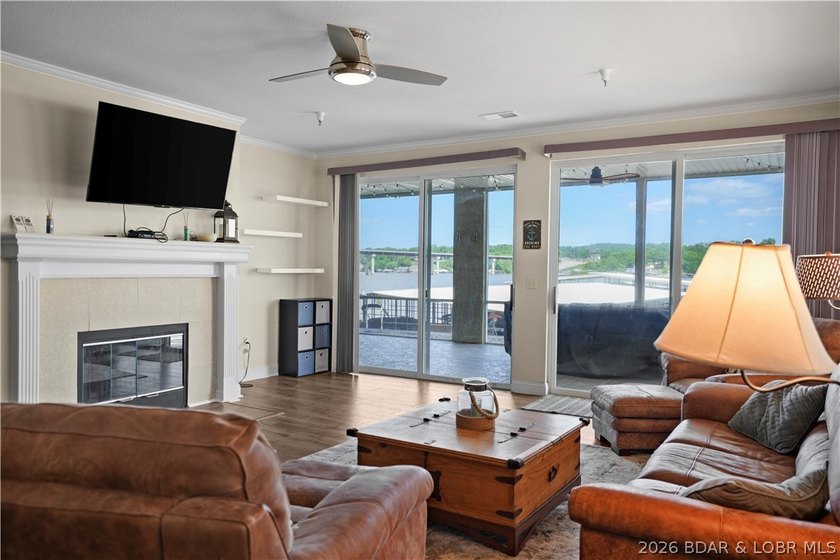Wake up to breathtaking main channel views at the 34 Mile Marker - photo 20
