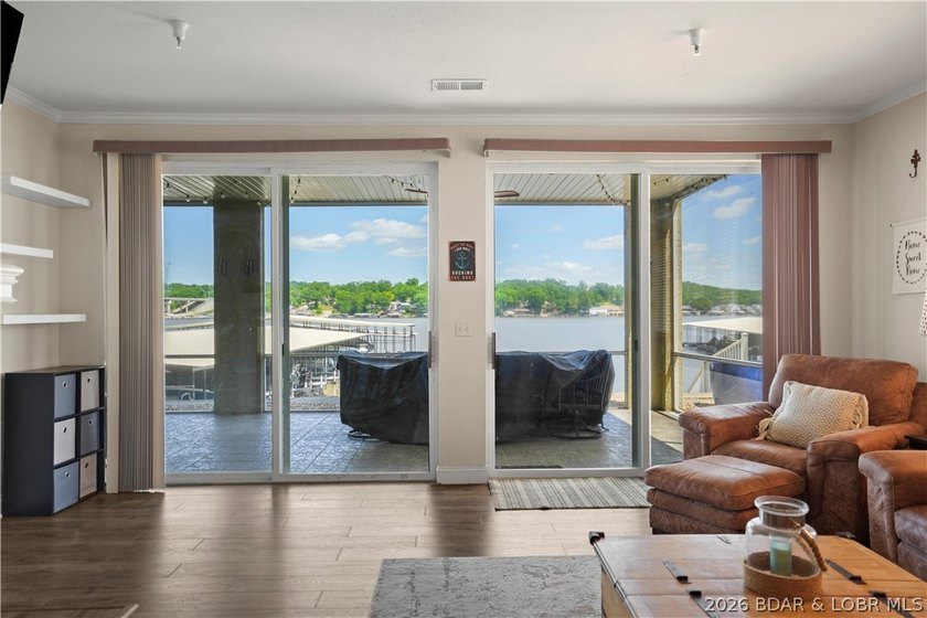 Wake up to breathtaking main channel views at the 34 Mile Marker - photo 22