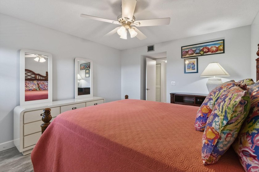 Premier Location overlooking the Intracoastal! This Top-Floor - photo 30