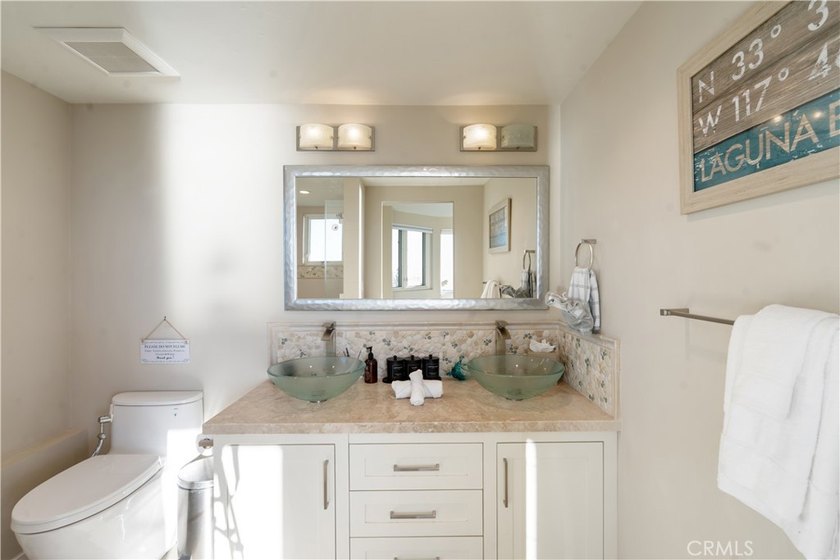 Fully Furnished Rental with Breathtaking Panoramic Coastline and - photo 33