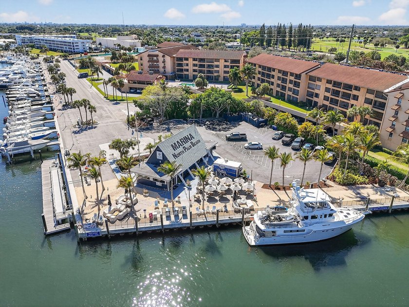 Premier Location overlooking the Intracoastal! This Top-Floor - photo 48