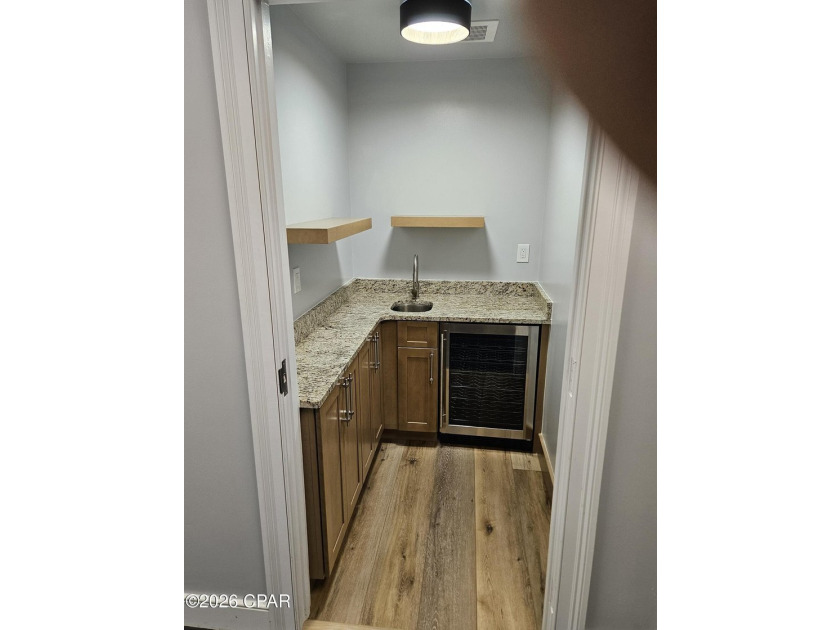 VERY LARGE PRICE REDUCTION. This property is the perfect spot - photo 24