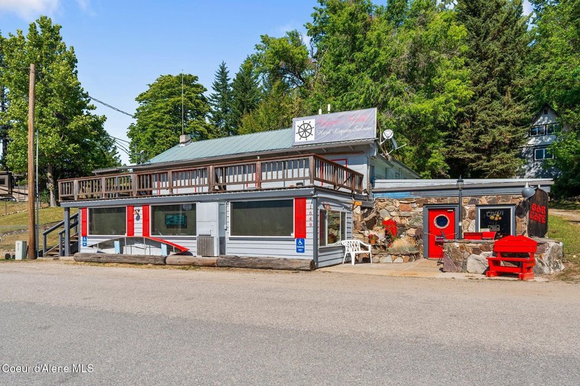 Experience lake life at its best in this beautifully crafted new - photo 31