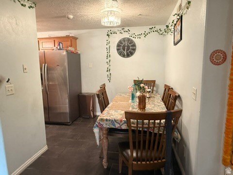Welcome to this beautifully maintained 3-bedroom, 2-bathroom - photo 3