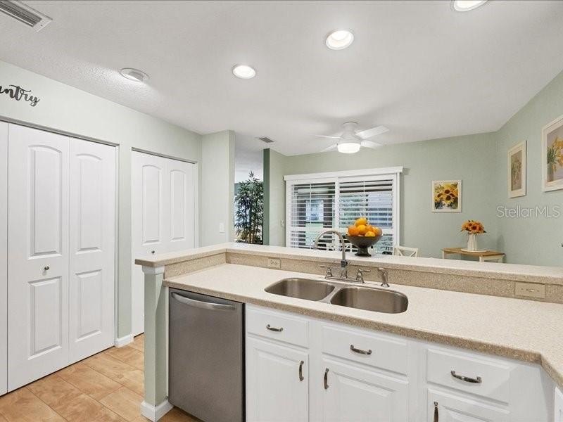 2BR/2BA villa in a maintained 55+ community with a brand-new - photo 15