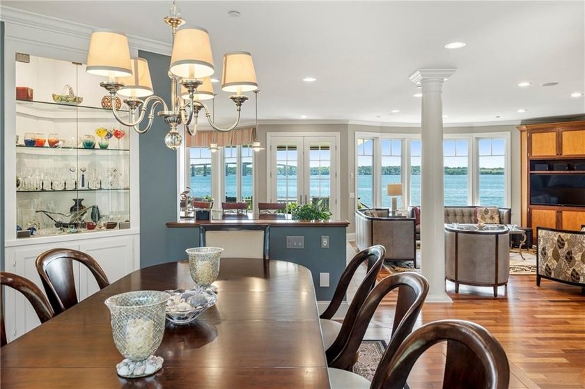 Perched on a private 2-acre waterfront lot in sought-after Plum - photo 19