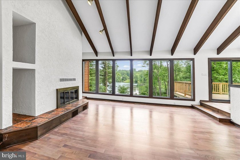 Price Reduced!!! This is your chance to grab this property and - photo 19