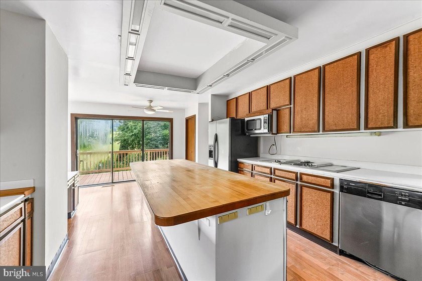 Price Reduced!!! This is your chance to grab this property and - photo 25