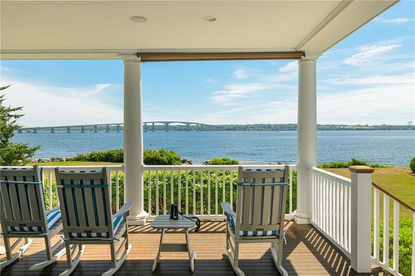 Perched on a private 2-acre waterfront lot in sought-after Plum - photo 41