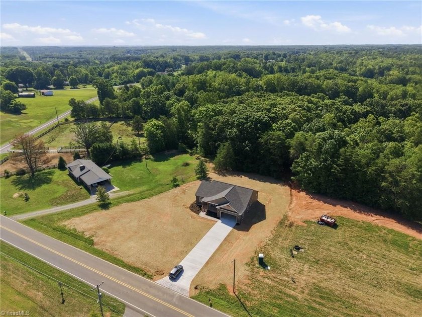 BUILDER IS OFFERING $5,000 TOWARDS THE BUYERS CLOSING COST WITH - photo 49