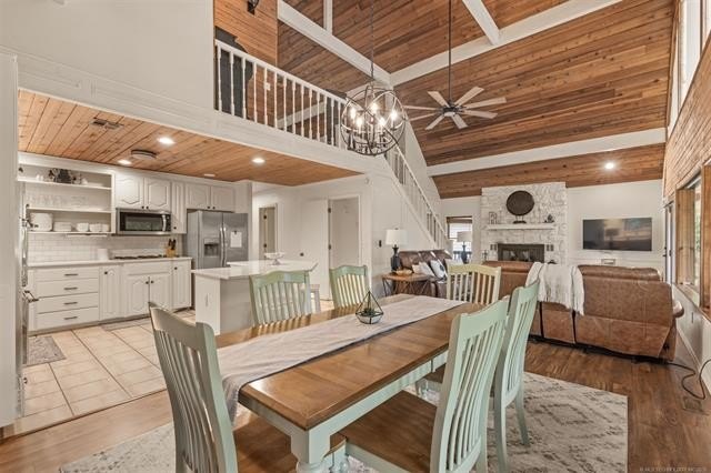 Experience the ultimate lakefront retreat on beautiful Fort - photo 13