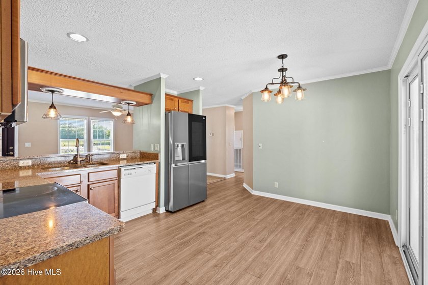 Enjoy the freedom of country living with this 3 bedroom, 2 bath - photo 16