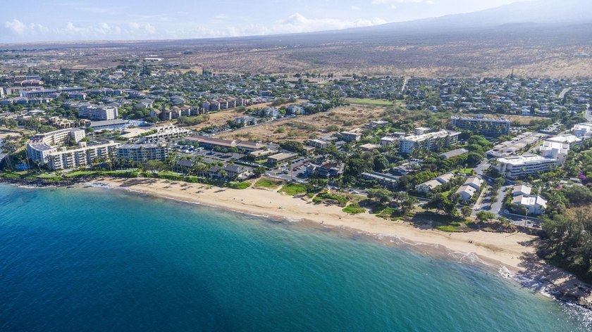 Across from Kamaole II Beach Park, in the heart of South Kihei - photo 36