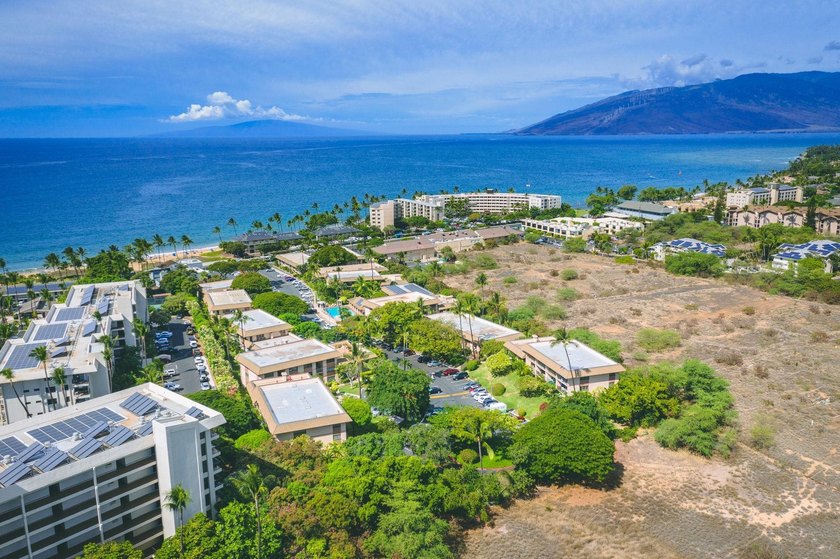 Across from Kamaole II Beach Park, in the heart of South Kihei - photo 37