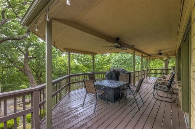 Experience the ultimate lakefront retreat on beautiful Fort - photo 39