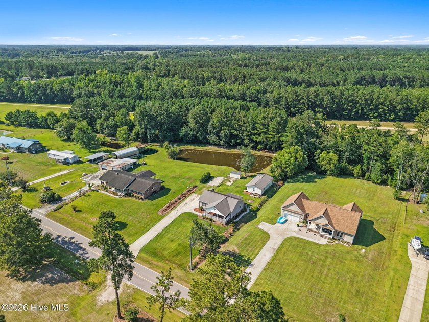 Enjoy the freedom of country living with this 3 bedroom, 2 bath - photo 49