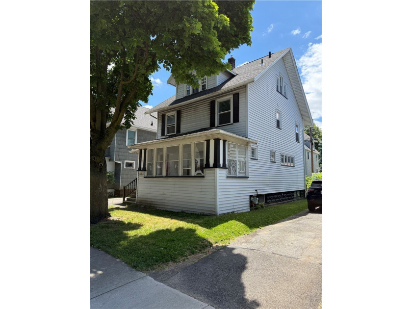 Opportunity awaits at 73 Parkdale Terrace! This Rochester - photo 14