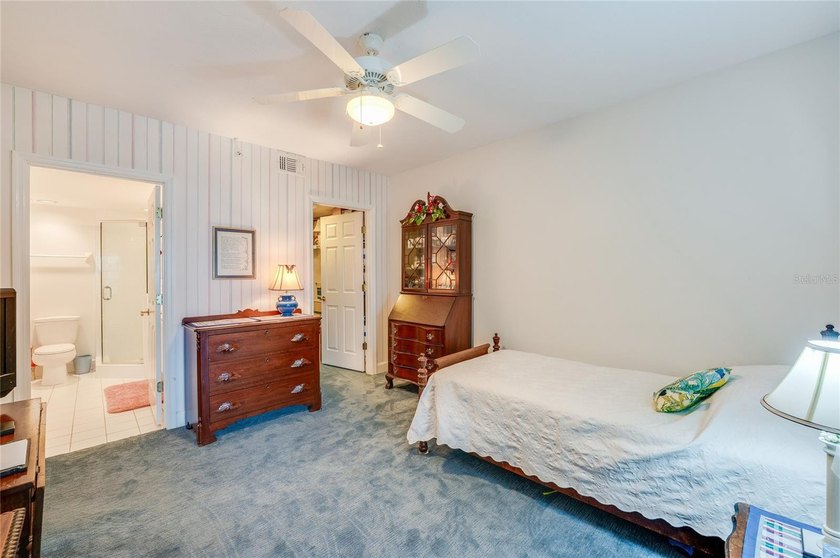 3 bedroom direct ocean front - photo 25